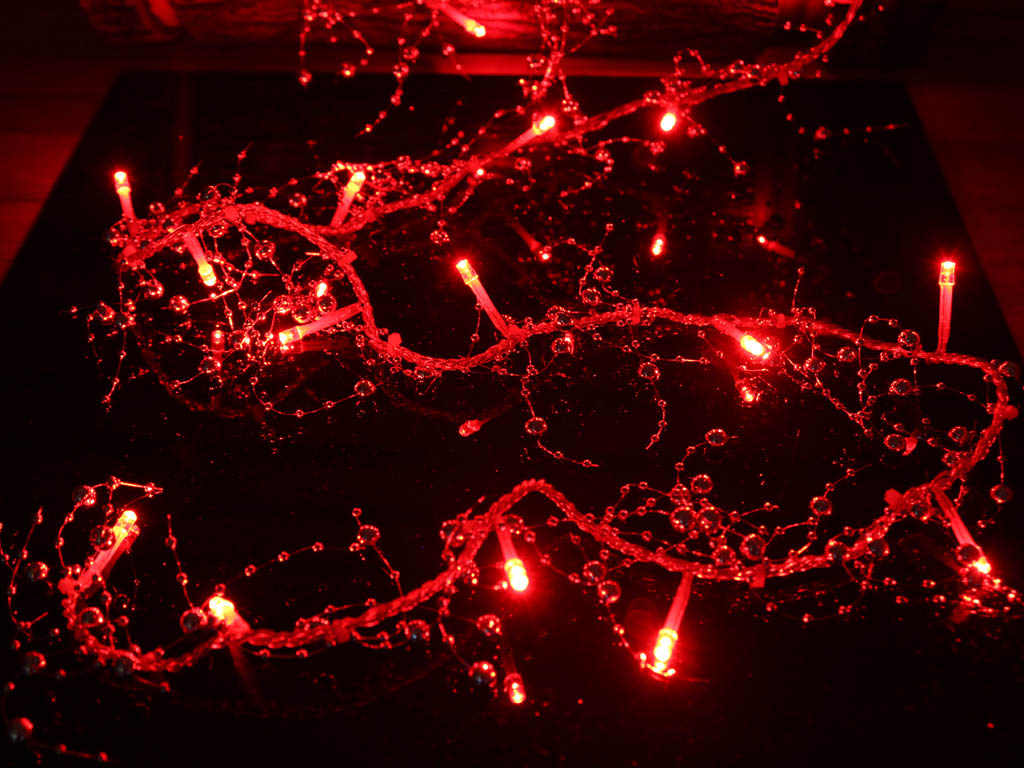 Battery Operated Decorative Red LED String Light with Silver Beads - Pack of 5
